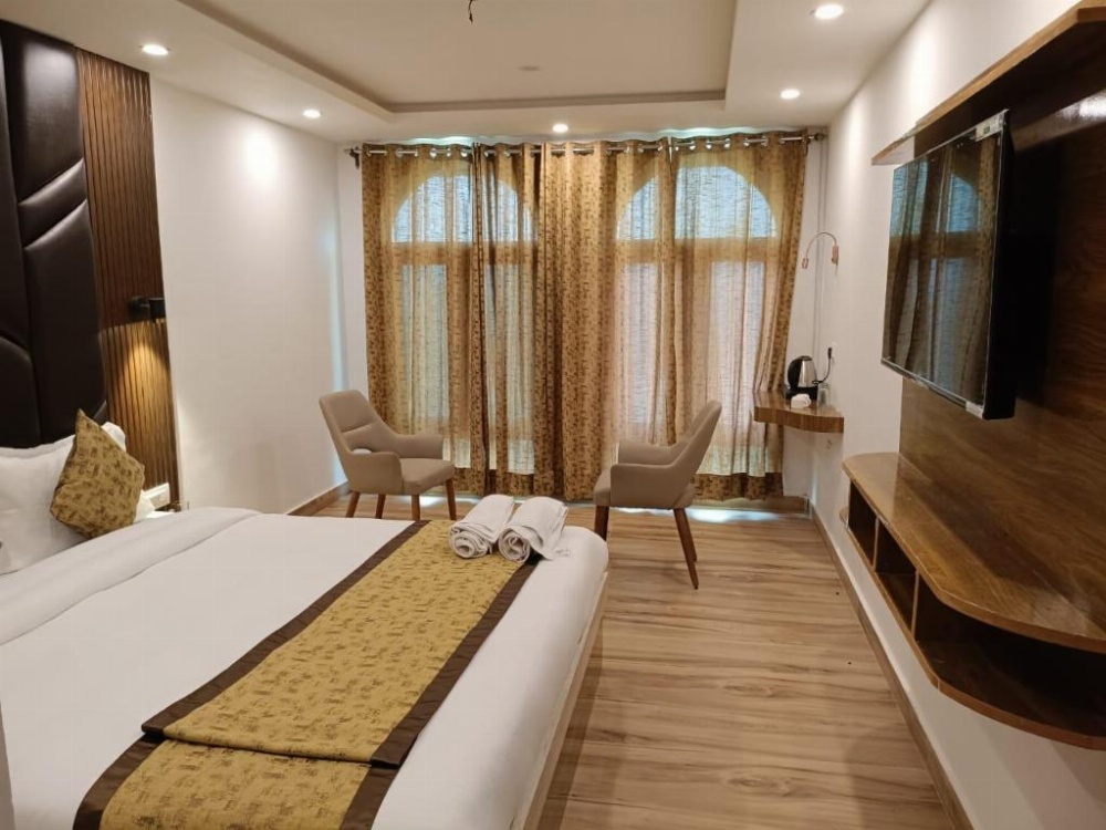Room image 2